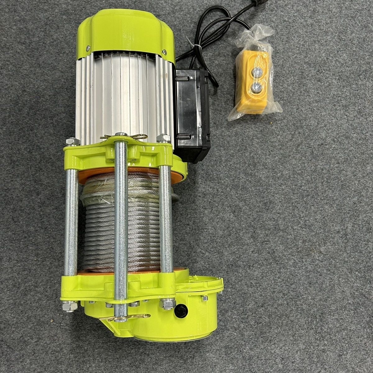 Heavy-duty electric hoist top view