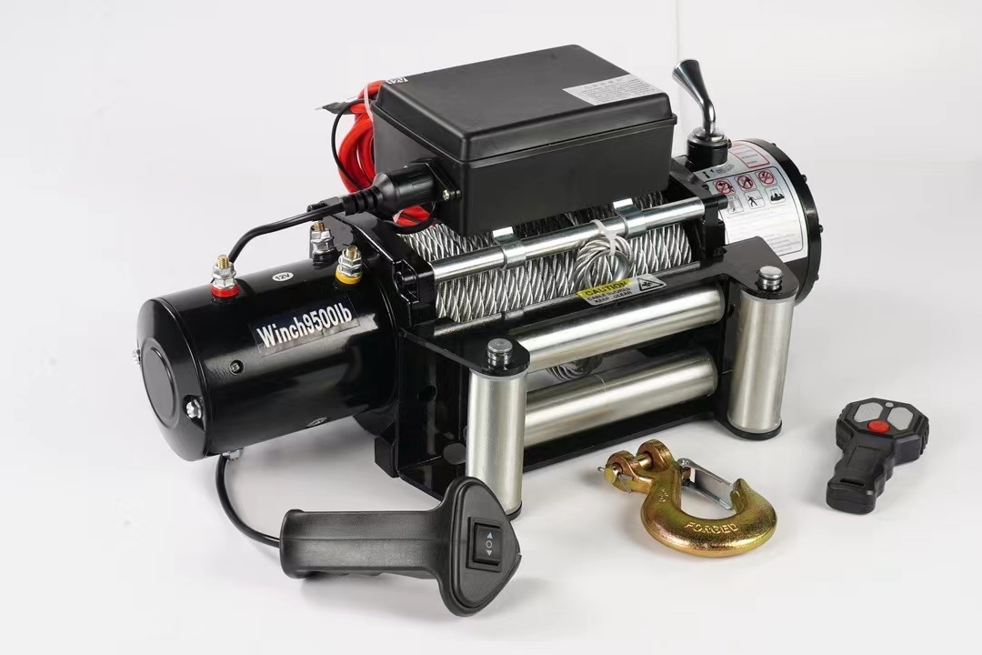 9500 lb electric winch product photo